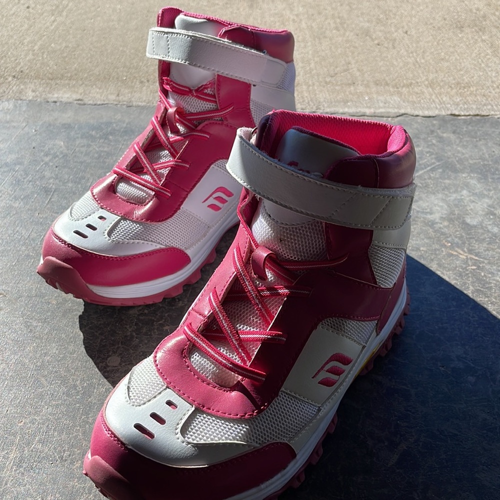 MT. EMEY CHILDREN STRAIGHT LAST ATHLETIC BOOTS WITH ELASTIC LACES - Picture 2 of 9